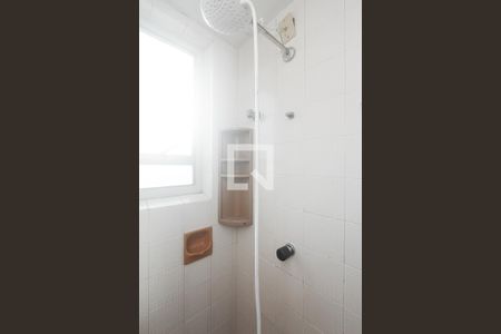 Banheiro Social de apartamento à venda com 1 quarto, 40m² em Jardim Floresta, Porto Alegre