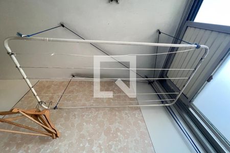 Apartamento para alugar com 63m², 2 quartos e 1 vagaÁrea de Serviço