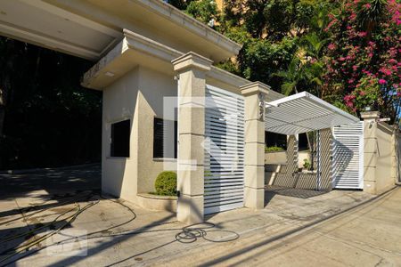 Apartamento para alugar com 63m², 2 quartos e 1 vagaFachada