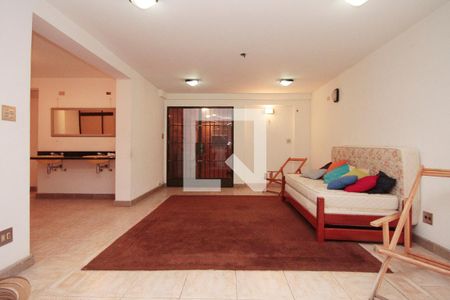 Casa à venda com 630m², 5 quartos e 8 vagasPiso Inferior