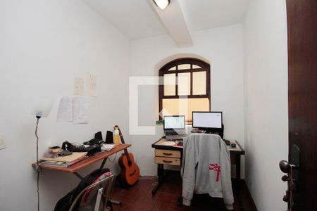 Casa à venda com 630m², 5 quartos e 8 vagasCasa do Caseiro