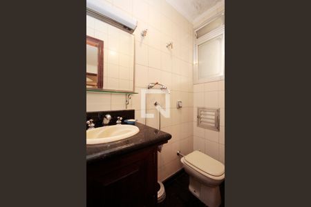 Casa à venda com 630m², 5 quartos e 8 vagasLavabo