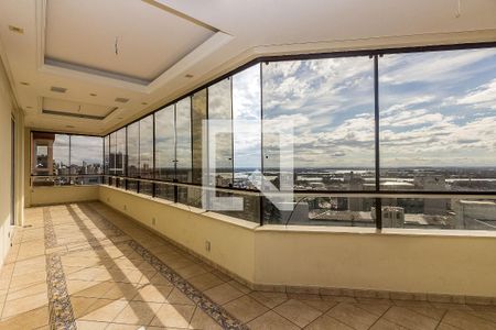 Apartamento à venda com 290m², 3 quartos e 3 vagasQuarto 2 - Sacada