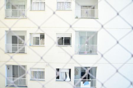 Vista da área de serviço de apartamento para alugar com 2 quartos, 54m² em Jardim Colibri, Cotia