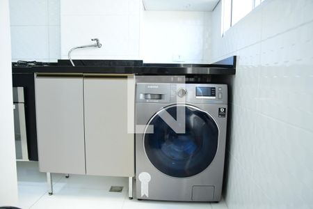 Área de Serviço de apartamento para alugar com 2 quartos, 54m² em Jardim Colibri, Cotia