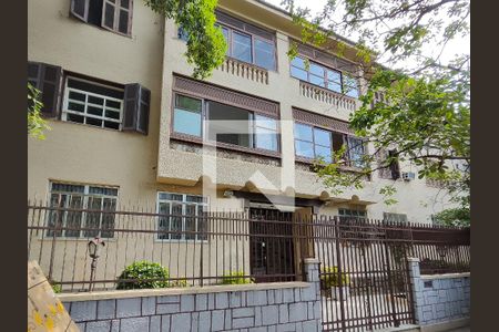 Apartamento para alugar com 94m², 2 quartos e sem vaga Apartamento para alugar com 94m², 2 quartos e sem vagaFachada e portaria