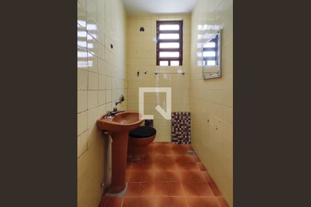 Apartamento para alugar com 94m², 2 quartos e sem vaga Apartamento para alugar com 94m², 2 quartos e sem vagaBanheiro Corredor