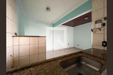 Casa para alugar com 250m², 5 quartos e 2 vagasCozinha e Churrasqueira