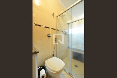 Casa à venda com 250m², 3 quartos e 3 vagasBanheiro da Suíte