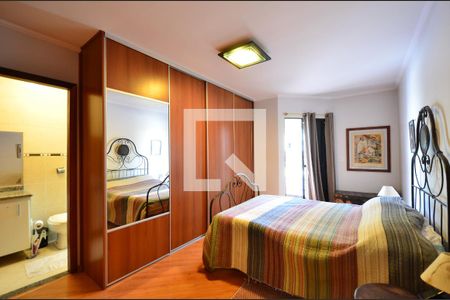 Casa à venda com 250m², 3 quartos e 3 vagasSuíte