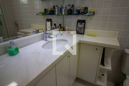 Apartamento à venda com 107m², 2 quartos e 2 vagasPia