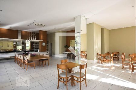 Apartamento à venda com 107m², 2 quartos e 2 vagasÁrea comum - Salão de festas