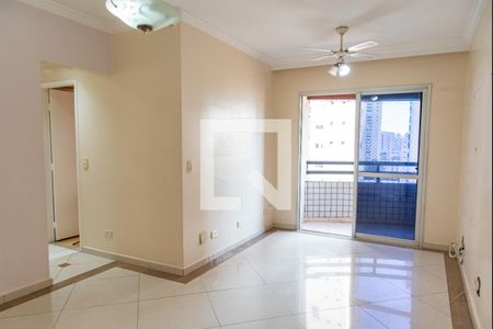 Sala de apartamento à venda com 3 quartos, 83m² em Vila Gumercindo, São Paulo