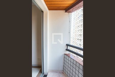 Varanda de apartamento à venda com 3 quartos, 83m² em Vila Gumercindo, São Paulo