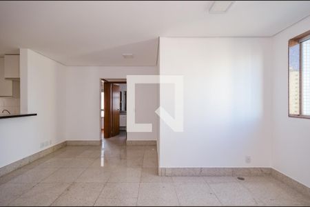 Sala de apartamento à venda com 2 quartos, 60m² em Belvedere, Belo Horizonte