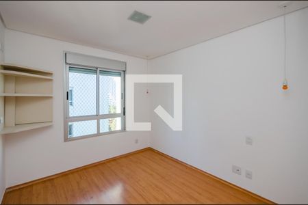 Quarto 1 de apartamento à venda com 2 quartos, 60m² em Belvedere, Belo Horizonte