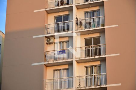 Apartamento para alugar com 48m², 2 quartos e 1 vagaPlaquinha na varanda