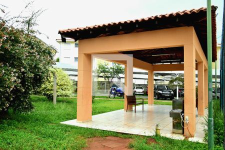 Apartamento para alugar com 48m², 2 quartos e 1 vagaÁrea comum - Churrasqueira
