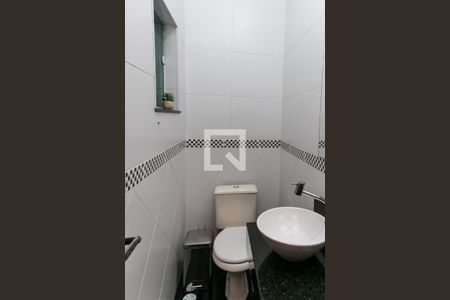 Lavabo   de casa para alugar com 3 quartos, 100m² em Jaçanã, São Paulo