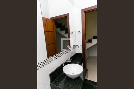 Lavabo   de casa para alugar com 3 quartos, 100m² em Jaçanã, São Paulo