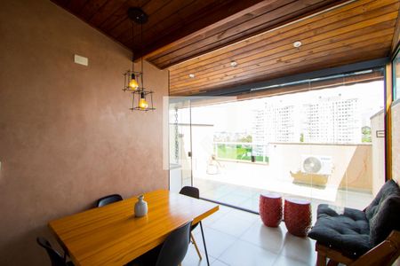 Cozinha e Área de Serviço de apartamento à venda com 2 quartos, 94m² em Jardim Cristiane, Santo André