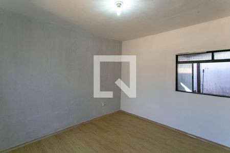Quarto 2 de casa para alugar com 2 quartos, 200m² em Tupi, Belo Horizonte