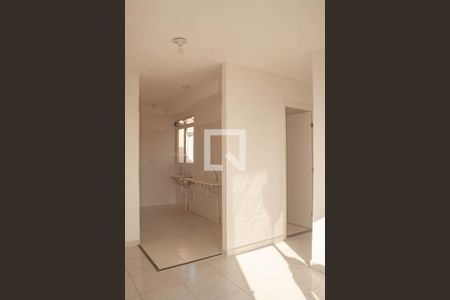 Sala de apartamento para alugar com 2 quartos, 42m² em Cerâmica, Nova Iguaçu