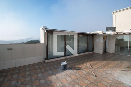 Apartamento para alugar com 193m², 3 quartos e 2 vagas Apartamento para alugar com 193m², 3 quartos e 2 vagasTerraço