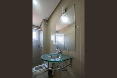 Apartamento para alugar com 193m², 3 quartos e 2 vagas Apartamento para alugar com 193m², 3 quartos e 2 vagasBanheiro Social 1
