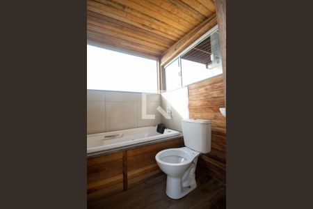 Apartamento para alugar com 193m², 3 quartos e 2 vagas Apartamento para alugar com 193m², 3 quartos e 2 vagasBanheiro Social 2