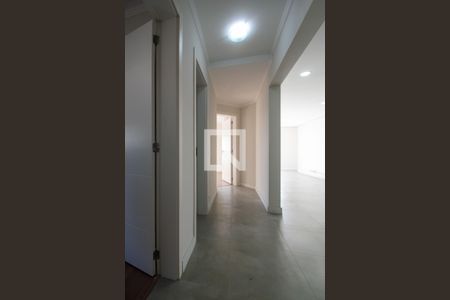 Apartamento para alugar com 193m², 3 quartos e 2 vagas Apartamento para alugar com 193m², 3 quartos e 2 vagasCorredor