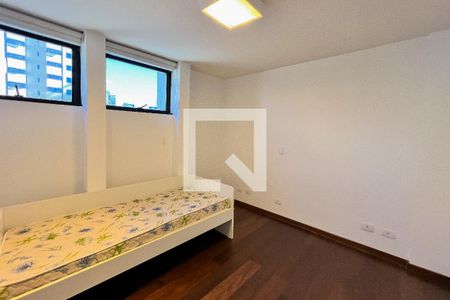 Apartamento à venda com 405m², 5 quartos e 4 vagasSuíte 3