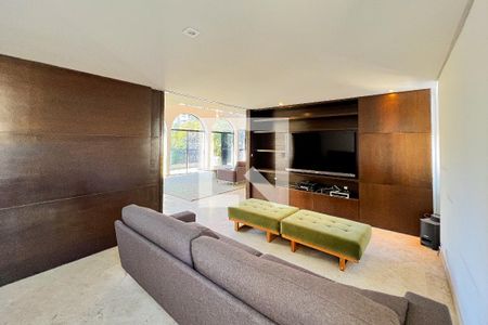 Apartamento à venda com 405m², 5 quartos e 4 vagasSala Íntima