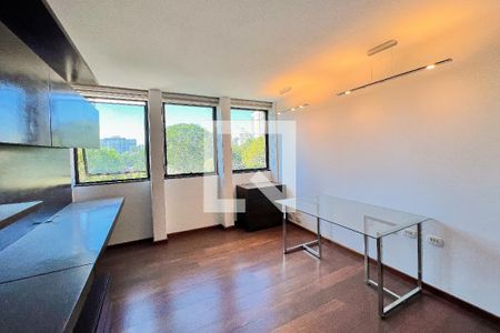 Apartamento à venda com 405m², 5 quartos e 4 vagasQuarto