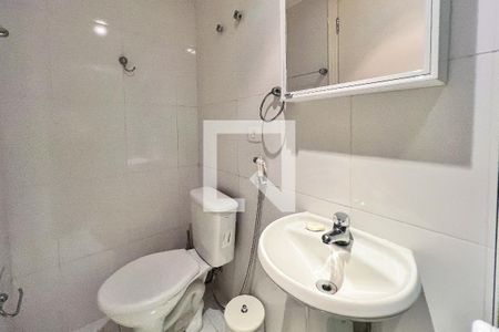 Apartamento à venda com 405m², 5 quartos e 4 vagasBanheiro de Serviço