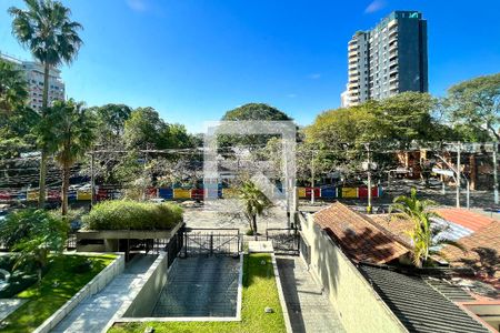 Apartamento à venda com 405m², 5 quartos e 4 vagasVista