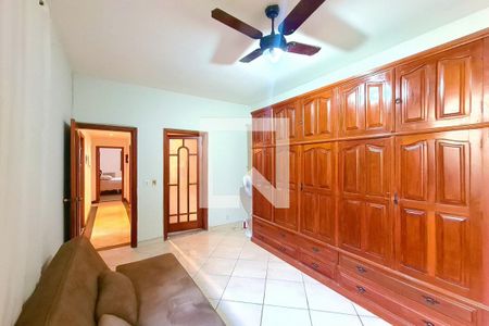 Casa de condomínio à venda com 103m², 2 quartos e 1 vagaSuíte