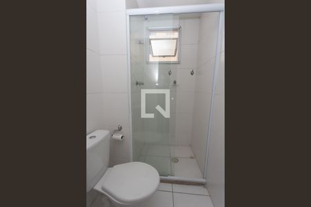 Banheiro de apartamento para alugar com 2 quartos, 44m² em Canhema, Diadema