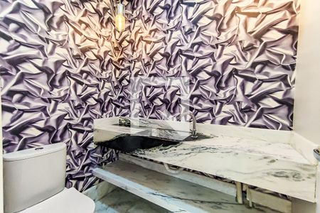 Apartamento à venda com 150m², 2 quartos e 2 vagas Apartamento à venda com 150m², 2 quartos e 2 vagasLavabo