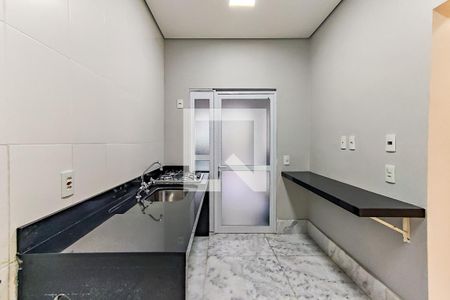 Apartamento à venda com 150m², 2 quartos e 2 vagas Apartamento à venda com 150m², 2 quartos e 2 vagasCozinha