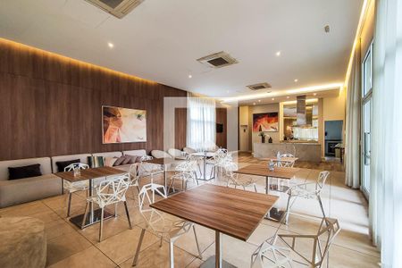 Apartamento à venda com 150m², 2 quartos e 2 vagas Apartamento à venda com 150m², 2 quartos e 2 vagasÁrea Comum - Espaço Gourmet