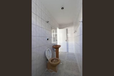 Banheiro de casa para alugar com 1 quarto, 50m² em Vila Ede, São Paulo