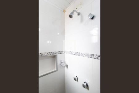 Apartamento para alugar com 85m², 3 quartos e 1 vagaDetalhe do banheiro