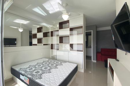 Suíte de kitnet/studio para alugar com 1 quarto, 42m² em Empresarial 18 do Forte, Barueri