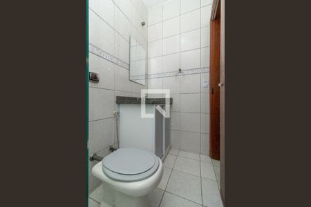 Casa para alugar com 65m², 2 quartos e sem vagaBanheiro