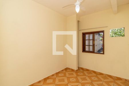 Quarto 1 de casa para alugar com 2 quartos, 65m² em Braz de Pina, Rio de Janeiro