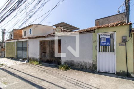 Casa para alugar com 65m², 2 quartos e sem vagaFachada