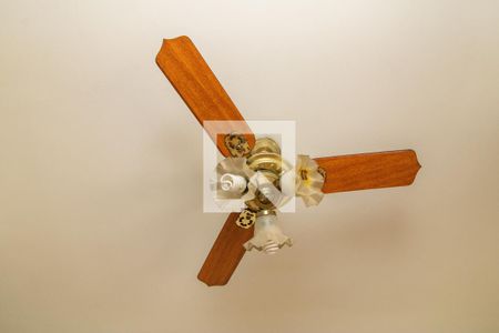 Detalhe da Sala de casa para alugar com 2 quartos, 65m² em Braz de Pina, Rio de Janeiro