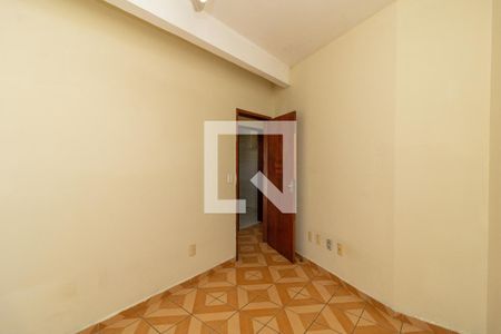 Quarto 1 de casa para alugar com 2 quartos, 65m² em Braz de Pina, Rio de Janeiro