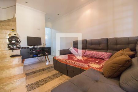 Sala de TV de casa de condomínio à venda com 2 quartos, 65m² em Jardim Regina Alice, Barueri